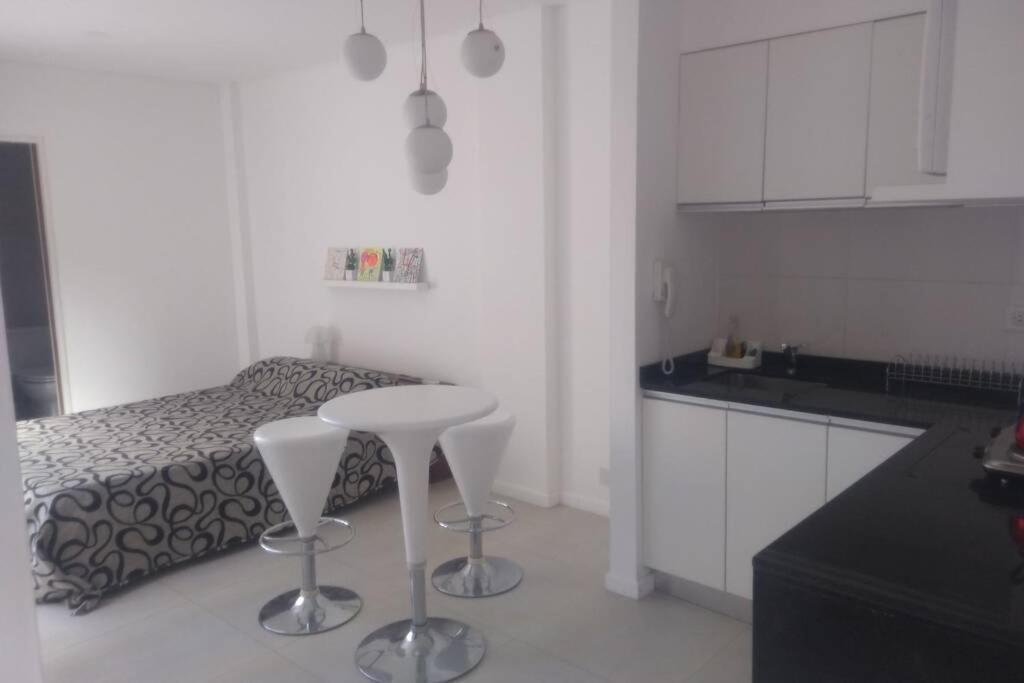 Apartamento Amplio Loft En Zona Parque España *
